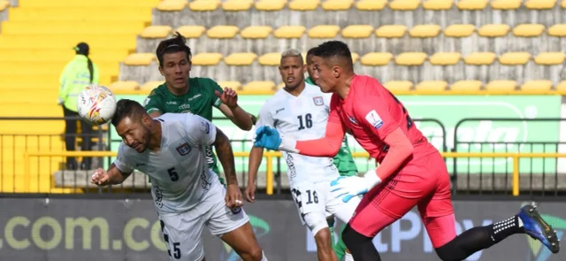 La Equidad y Boyacá Chicó empataron. Foto: VizzorImage / Felipe Caicedo