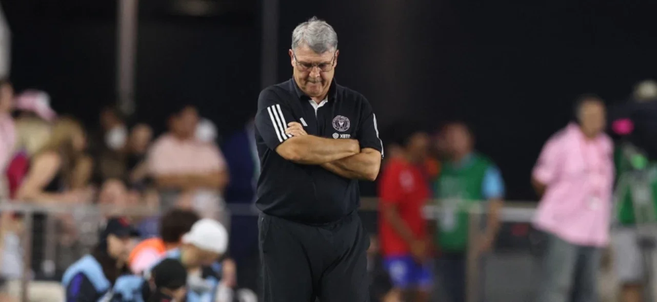 Gerardo Martino no pudo contar con Messi. Foto: AFP