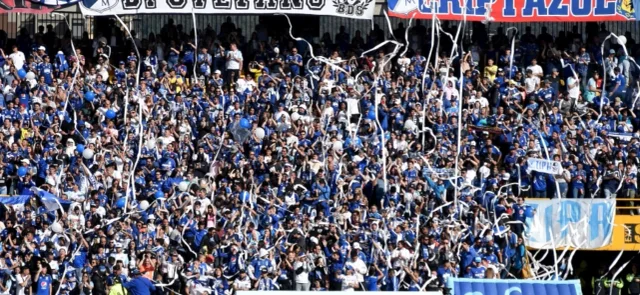 Afición de Millonarios. Foto: VizzorImage / Luis Ramirez