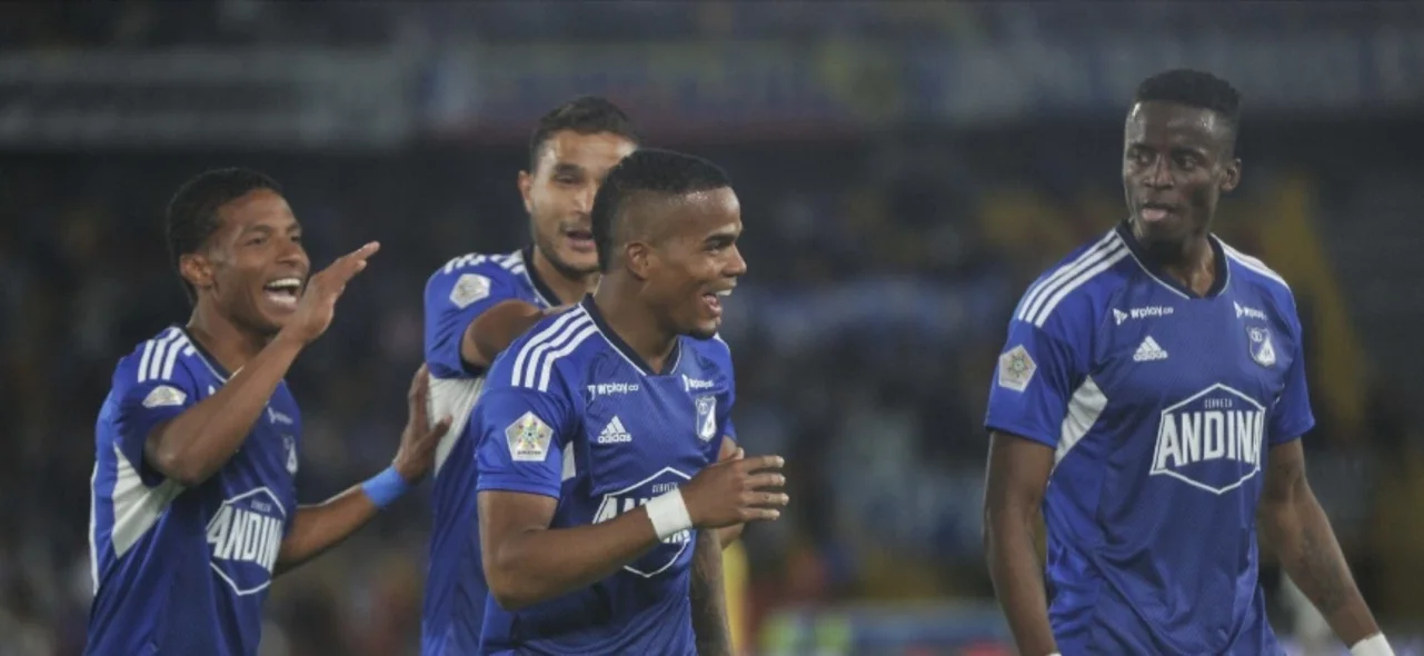 Millonarios derrotó a Bucaramanga. Foto: VizzorImage / Luis Ramirez