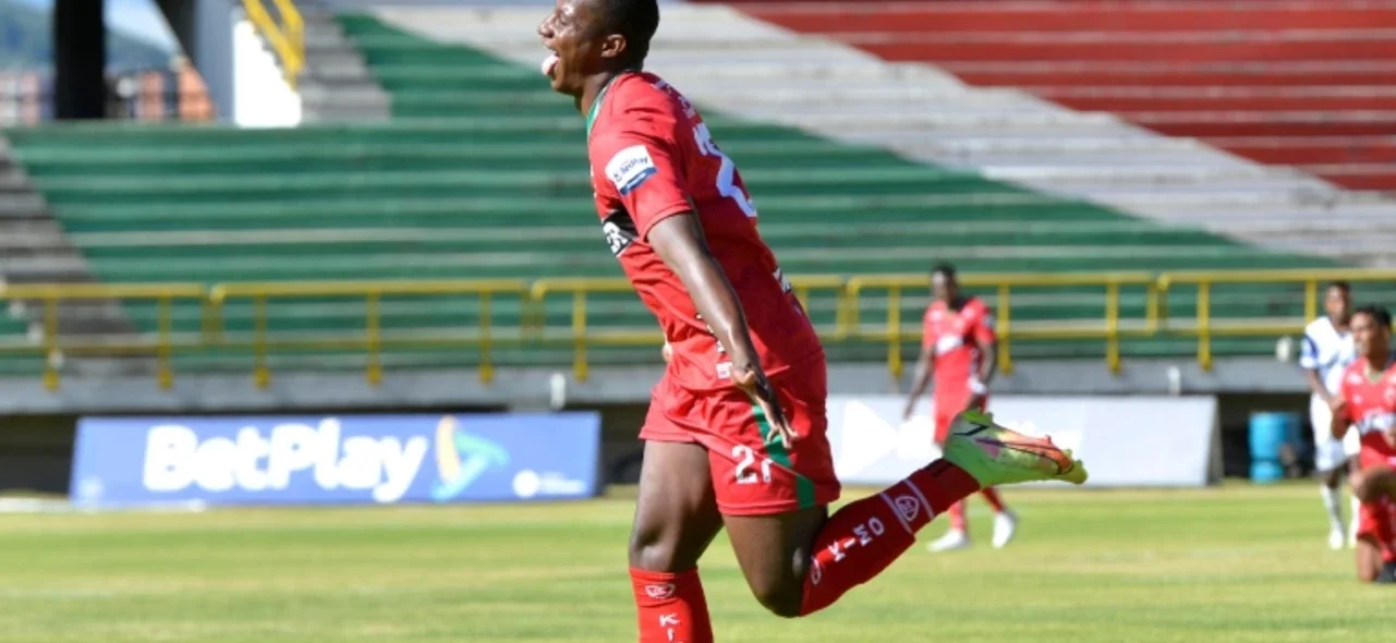 Triunfo de Patriotas 2-1 sobre Atlético -VizzorImage / Macgiver Barón