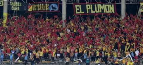 Pereira enfrenta a Once Caldas.