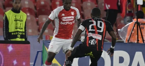 Partido sin goles entre Santa Fe y Pereira - VizzorImage / Luis Ramirez