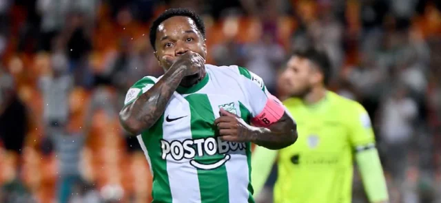 La curiosa razón por la que Dorlan Pabón no estará con Nacional | Foto: VizzorImage / Luis Benavides