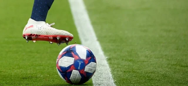 Último país en crear un equipo quiere llegar a la FIFA / AFP