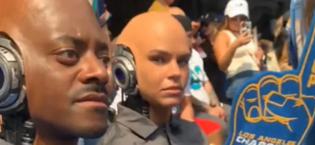 Humanoides hinchas de Los Angeles Chargers - Pantallazo