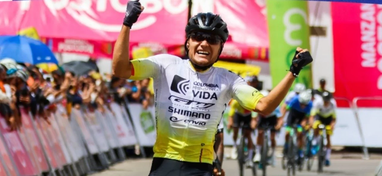 Jeison Casallas - Ciclista de Colombia Potencia de la Vida - Twitter: @ClasicoRCN