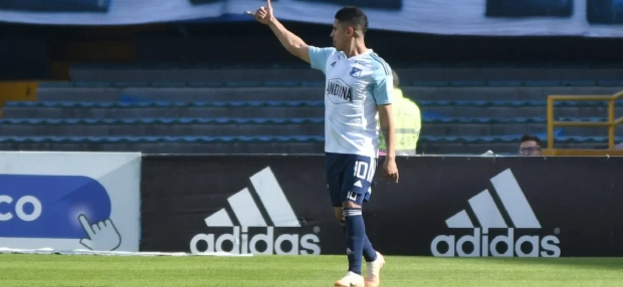 Millonarios con Cataño buscó el primer gol. / Foto: Vizzorimage.