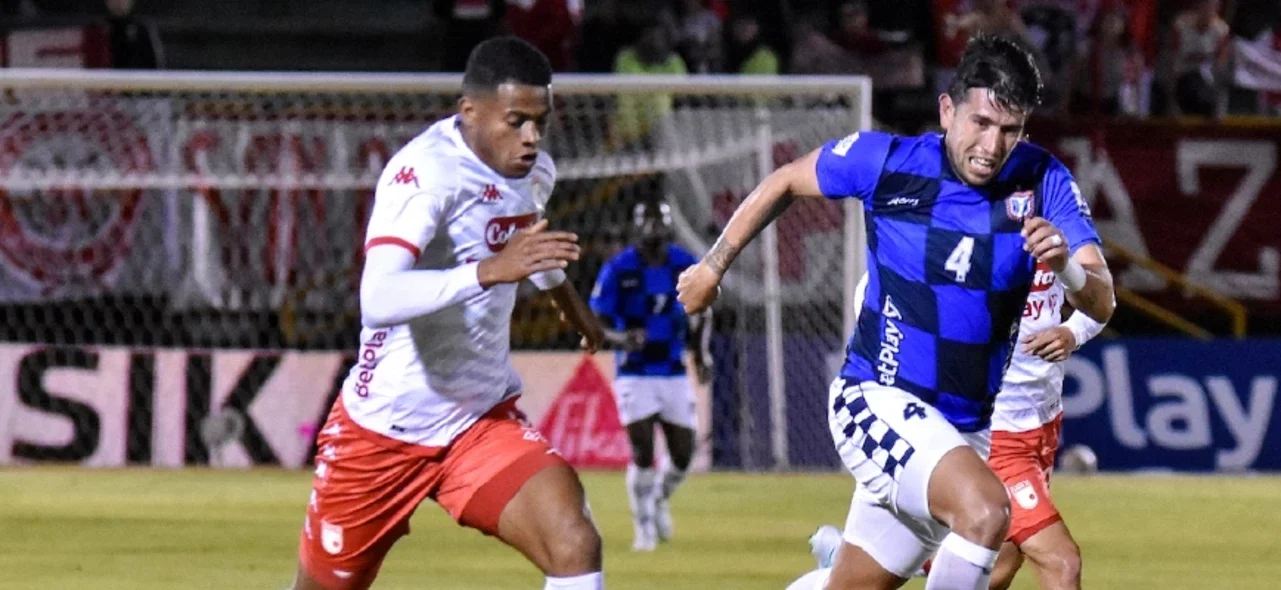 Boyacá Chicó empató contra Santa Fe en la fecha 11. / Foto: Vizzorimage.