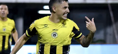 Sebastián Acosta - Delantero de Alianza Petrolera - VizzorImage / Jose David Martinez