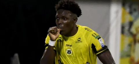 Águilas Doradas gana 2-0.