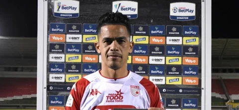 Yulián Anchico. Foto: Vizzorimage