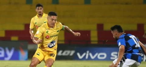 Bucaramanga ganó 1-0. Foto: VizzorImage / Jaime Moreno