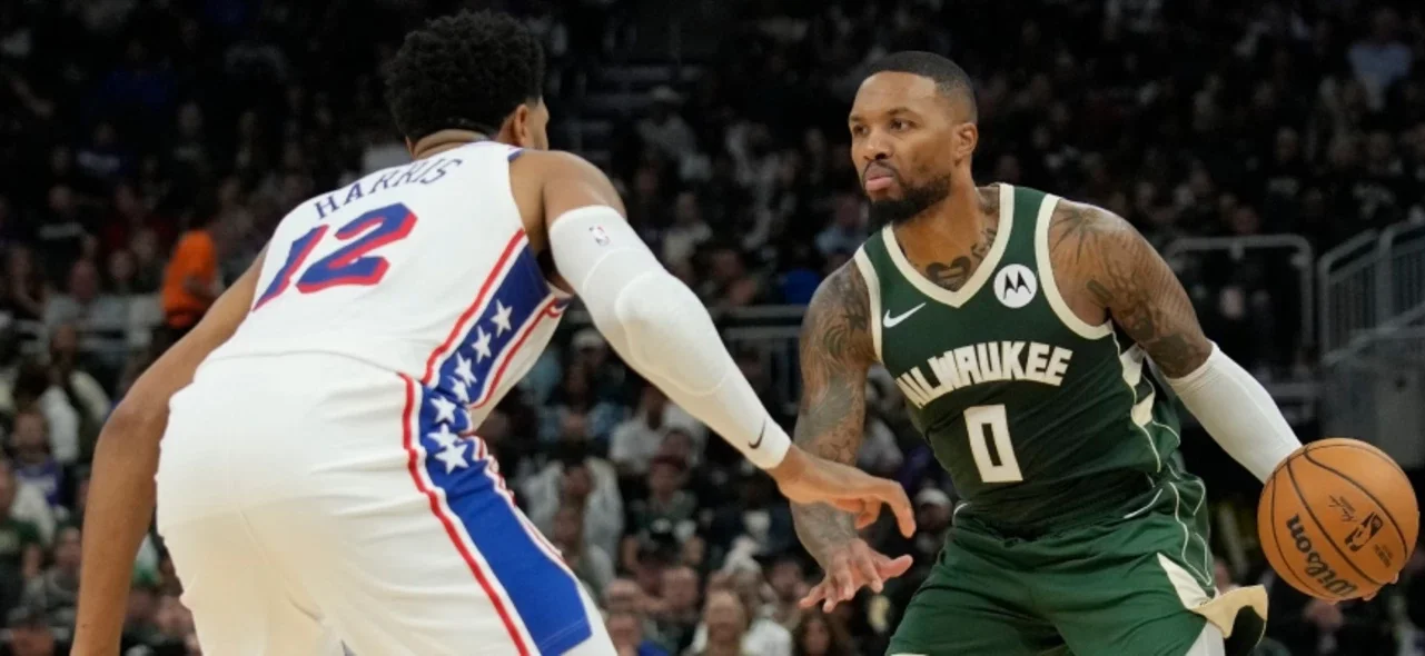 Damian Lillard debutó con los Bucks -AFP