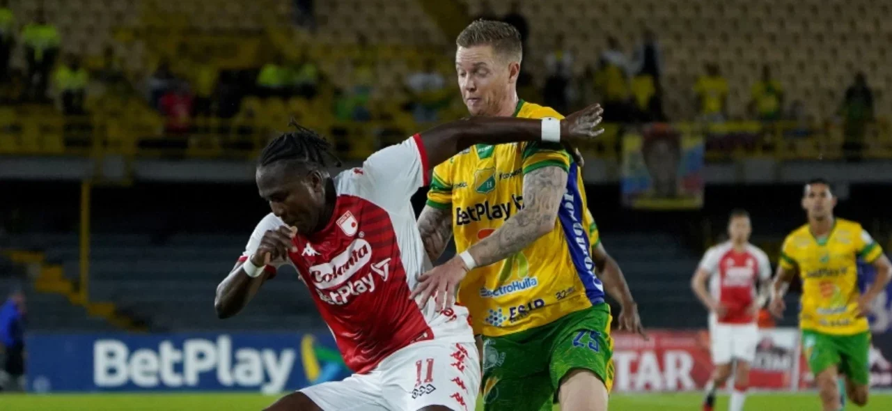 Santa Fe recibe a Huila. Foto: VizzorImage / Andres Rot