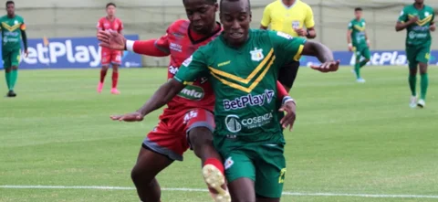 Quindío sufrió una expulsión al minuto 83' - VizzorImage / Yulieth Rincón