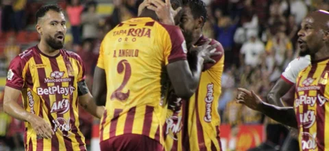 Tolima sufrió, pero ganó - VizzorImage / Juan Torres