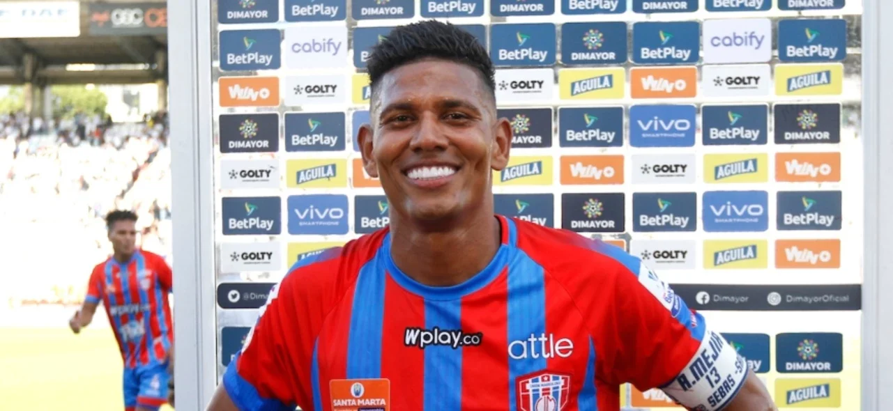 Alexander Mejía conquistó un nuevo título en su carrera | Foto: VizzorImage / John Jairo Bonilla