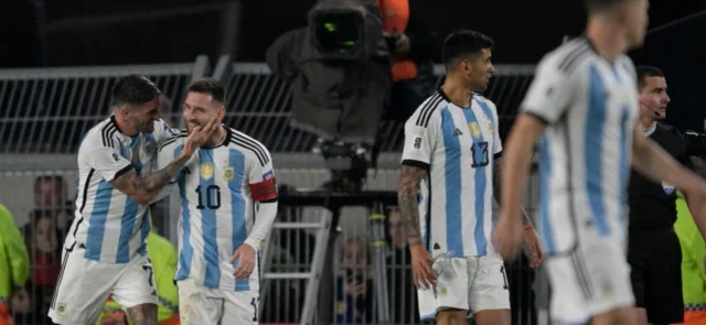 Argentina definió sus convocados / AFP