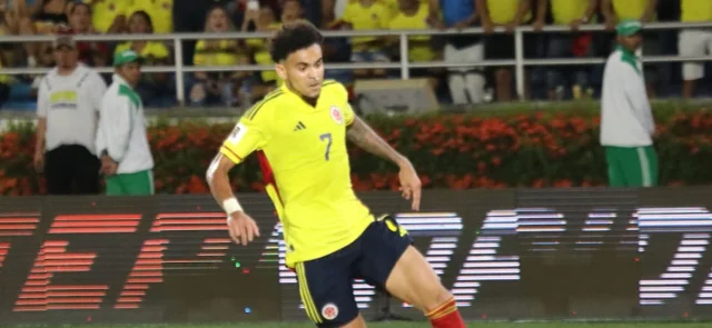 Autoridades siguen en la búsqueda del padre de Luis Díaz. / Foto: Vizzorimage.