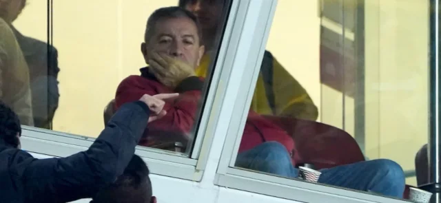 Ídolo de Santa Fe le apuesta a la presidencia | Foto: VizzorImage / Andres Rot