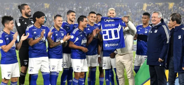 Gamero, el protagonista de un nuevo récord | Foto: VizzorImage / Luis Ramirez