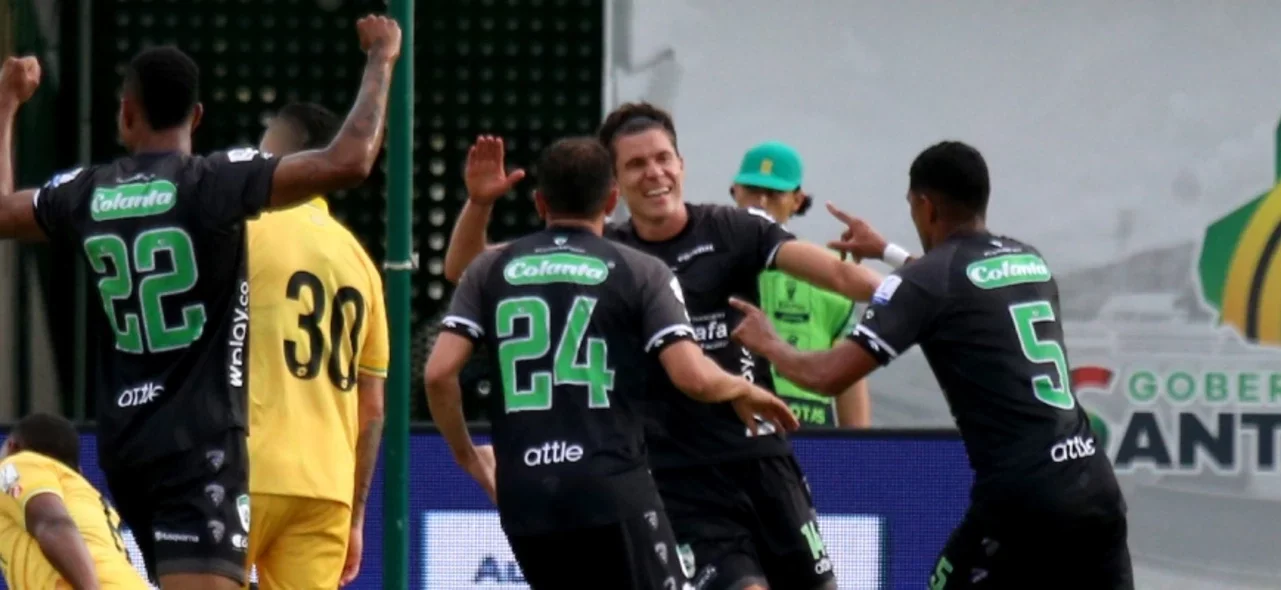 Martín Payares marcó el primer gol ante Bucaramanga - VizzorImage / Jaime Moreno