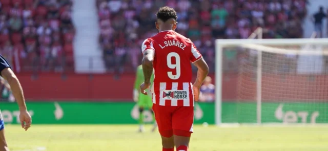 Luis Suárez estará un largo tiempo fuera de las canchas / Foto Almería