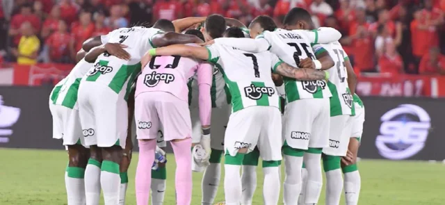 Nacional sorprende con su nuevo técnico | Foto: VizzorImage / Gabriel Aponte