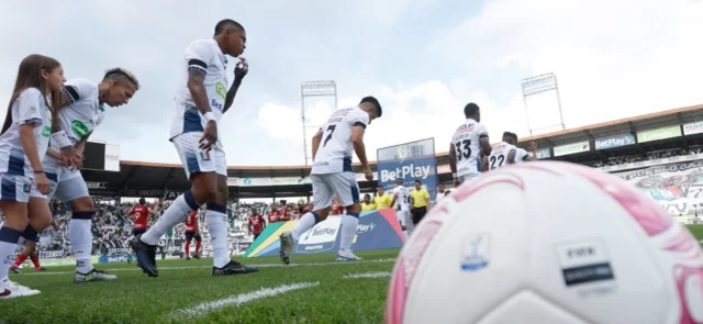 Once Caldas: Dayro Moreno, Luis Miranda y Sherman Cárdenas - VizzorImage / John Jairo Bonilla