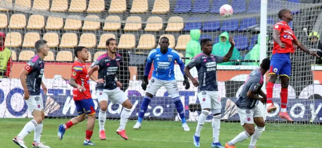 Pasto luchó por el triunfo, pero empató y se complicó | Foto: VizzorImage / Leonardo Castro