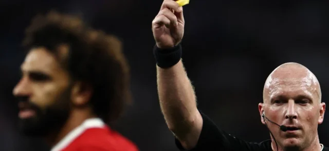 Simon Hooper - Árbitro del Tottenham 2-1 Liverpool - AFP