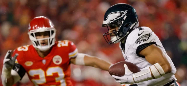 Triunfo de Eagles en su visita a Kansas - AFP