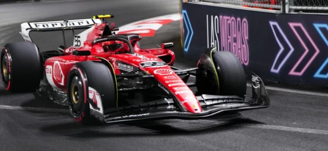 Ferrari y Mercedes quieren el subcampeonato de constructores - AFP