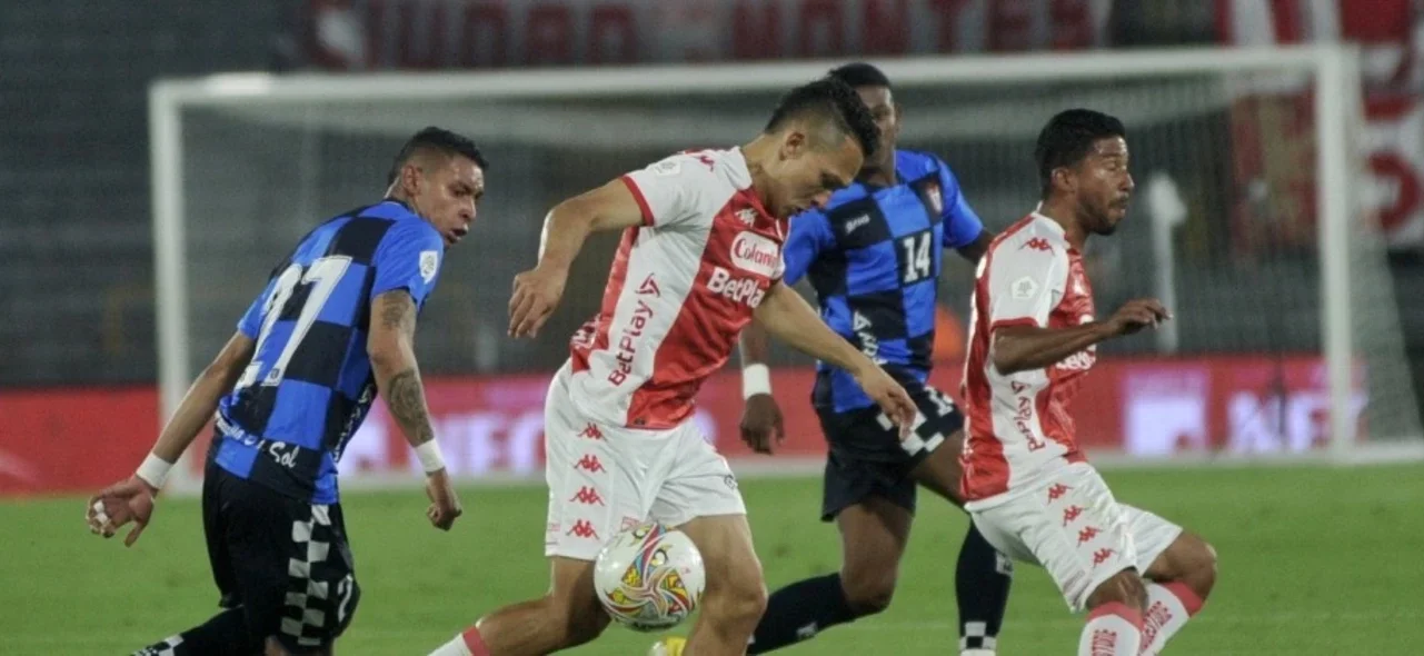 Santa Fe - Foto: VizzorImage/ Samuel Norato