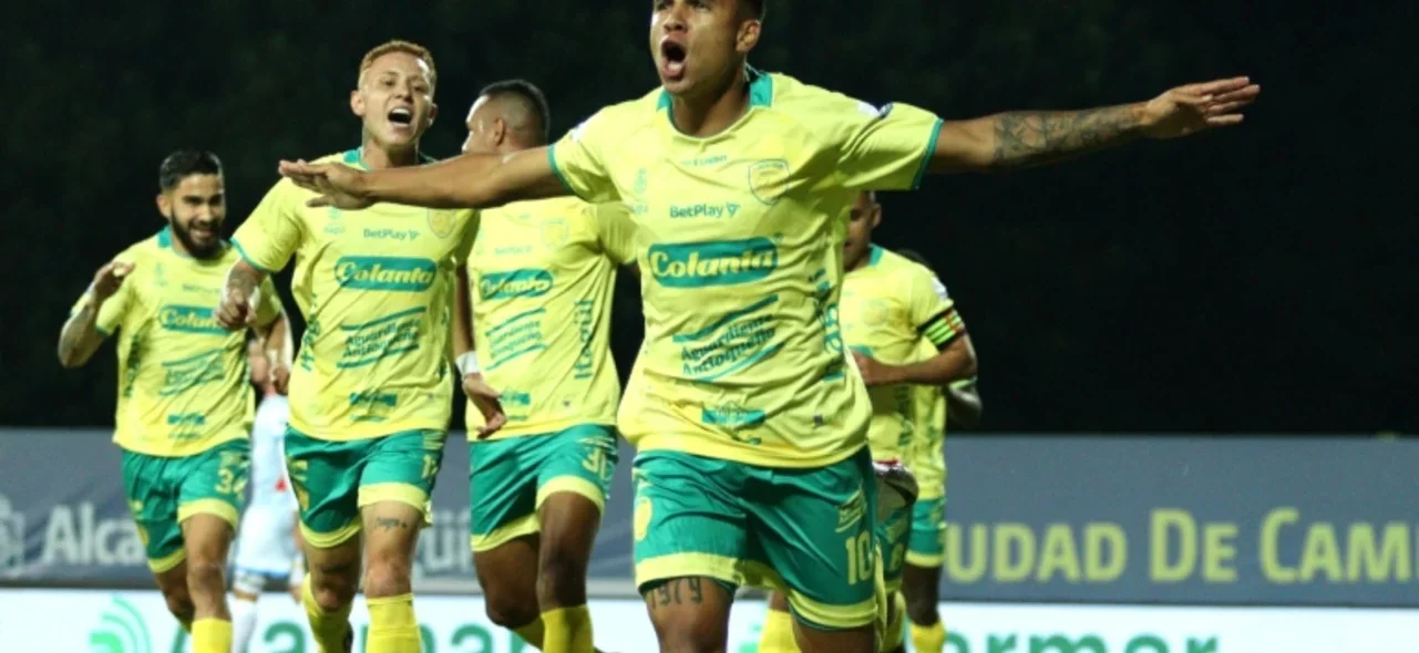 Leones hizo respetar su casa - VizzorImage / Paulina Betancur