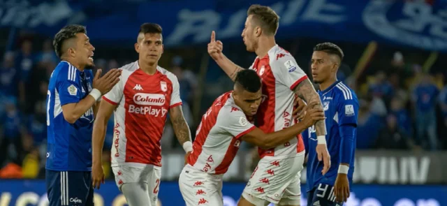 Millonarios buscaría fichar a jugador de Santa Fe. / Foto: Vizzorimage.