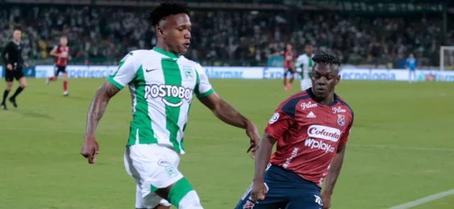 Nacional vs. Medellín: Édier Ocampo enfrenta a Edwuin Cetré - VizzorImage / Donaldo Zuluaga