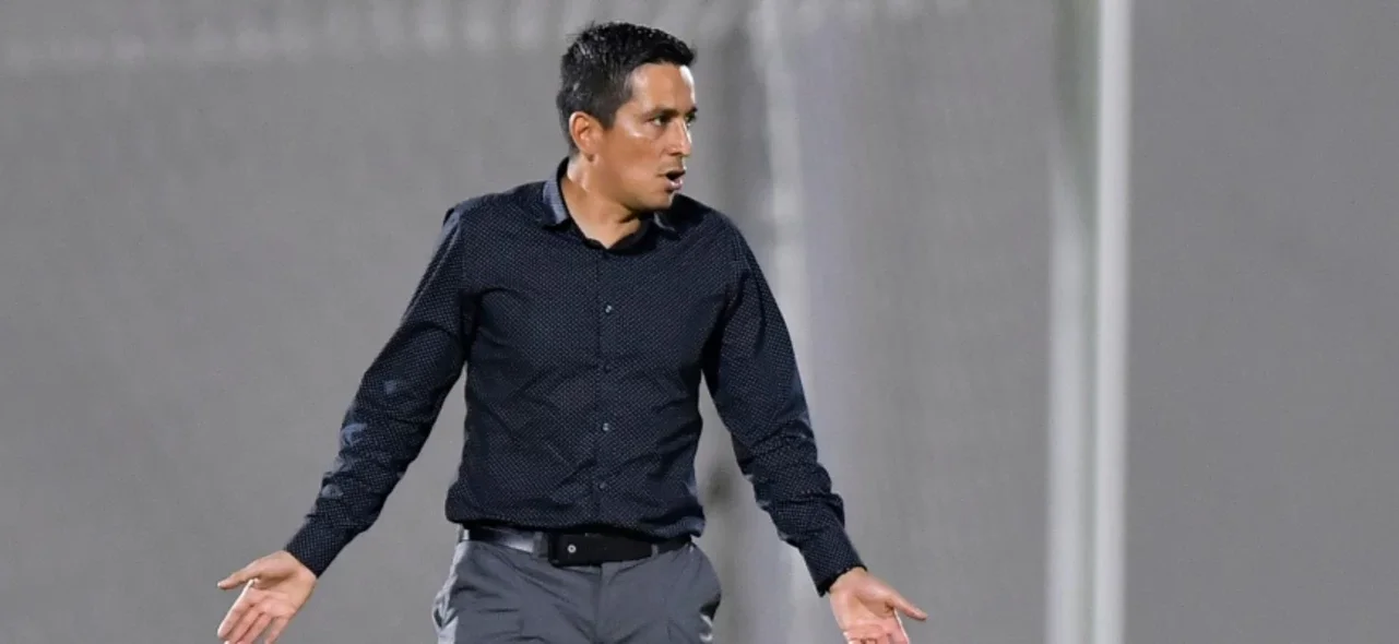 Sebastián Oliveros, técnico de Fortaleza - VizzorImage / Gabriel Aponte