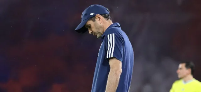 ¡Ultimátum para Arturo Reyes! | Foto: VizzorImage / Jairo Cassiani