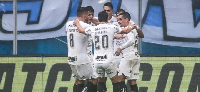 Corinthians derrotó a Gremio por la mínima diferencia - AFP