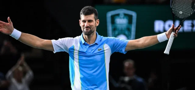 Djokovic jugará la final del Masters 1000 París-Bercy / AFP