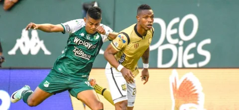 ¡Al último minuto! Águilas Doradas le aguó a fiesta a Deportivo Cali. / Foto: Vizzorimage.