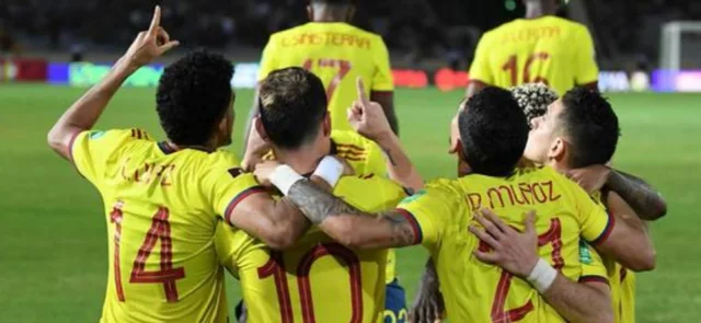 Luis Díaz, James Rodríguez, Daniel Muñoz y Rafael Borré con Colombia - AFP