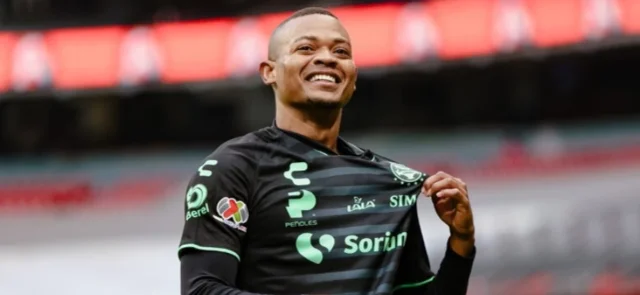 Harold Preciado - Delantero colombiano de Santos Laguna - X: @ClubSantos