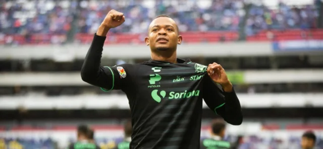 Harold Preciado, quinto colombiano campeón de goleo en México / AFP