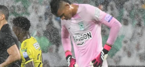 Kevin Mier - Arquero de Atlético Nacional - VizzorImage / Luis Benavides