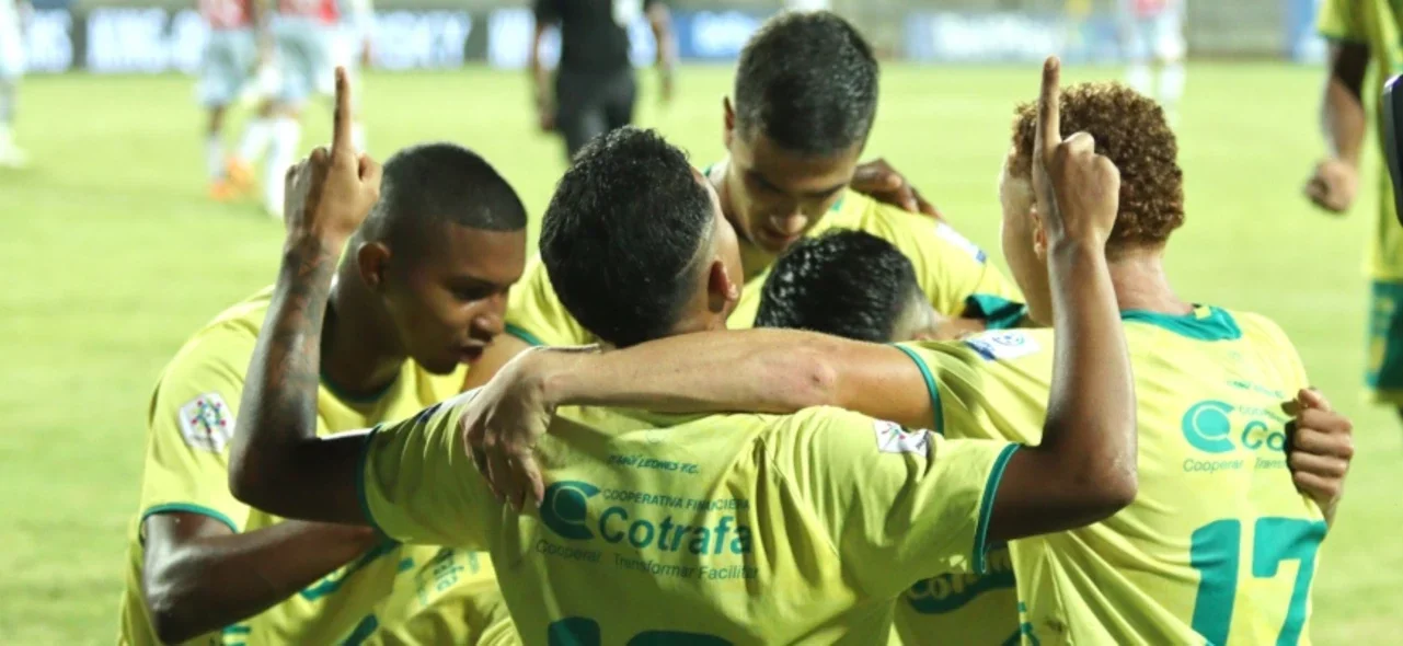 Leones goleó a Fortaleza por la fecha 5 del Torneo BetPlay 2023-2 - VizzorImage / Paulina Betancur