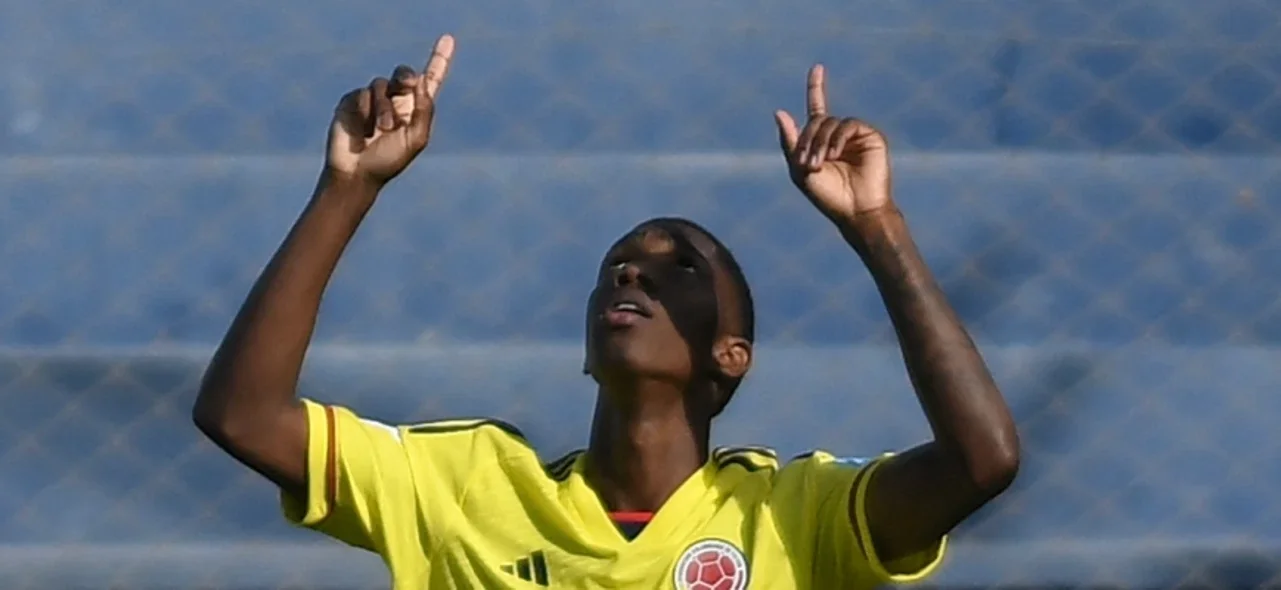 ¡Los dejó boquiabiertos! Así fue el gol de Yaser Asprilla con Watford. / Foto: AFP.