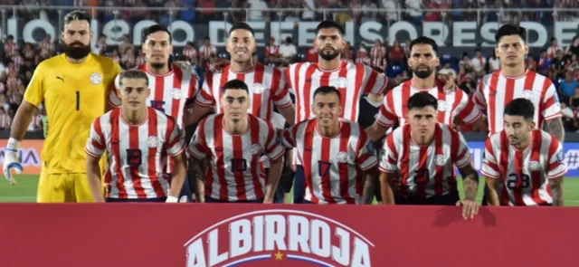 ¡Todo listo! Paraguay y su lista de convocados ante Colombia. / Foto: AFP.